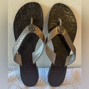 Tory Burch Thora Pewter Snake Print Sandals Size 10